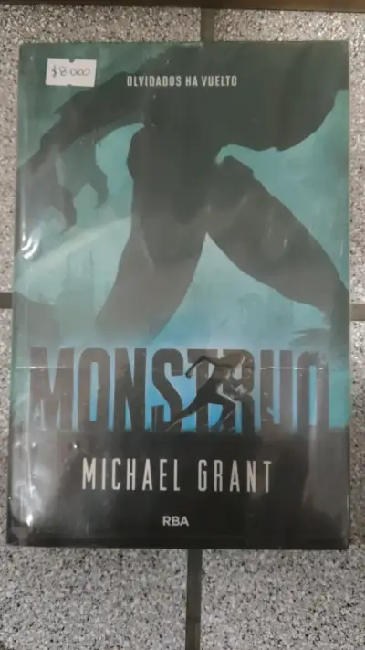 Libro Monstruo de Michael Grant - miniatura 1