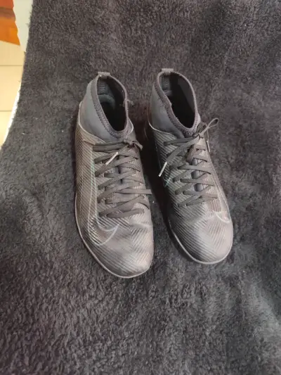 Zapatillas deportivas negras Nike para hombre - miniatura 1