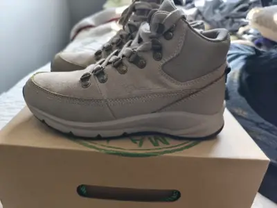 Botas de senderismo para mujer color beige - miniatura 3