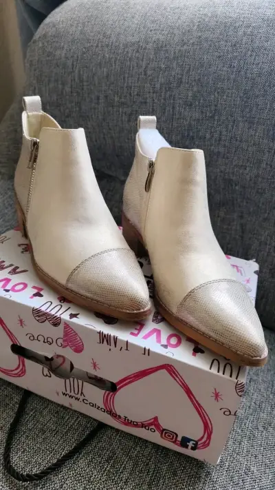 Nuevos!! Botines beige con cierre lateral - miniatura 1
