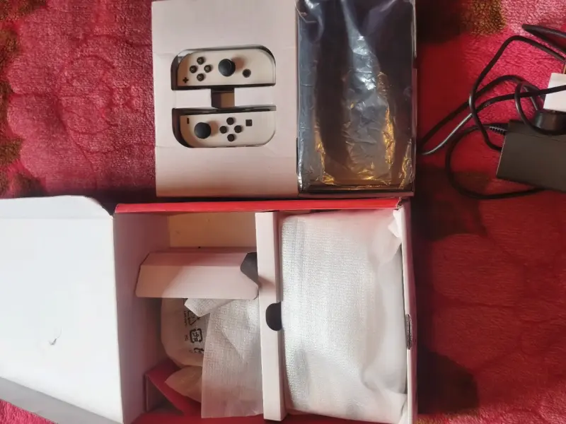 Consola Nintendo Switch con Joy-Con Blanco - 2