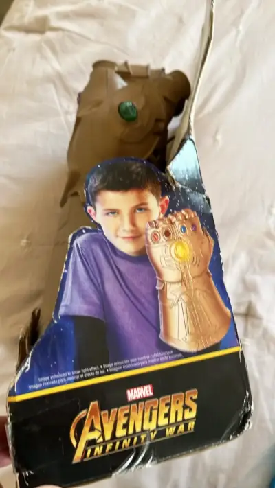 Guante Electrónico Infinity Gauntlet Avengers - miniatura 2