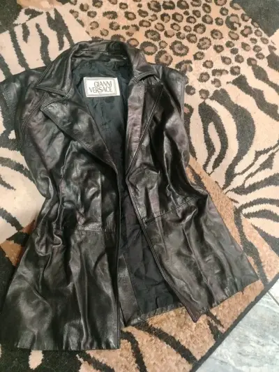 Chaqueta de cuero negra Gianni Versace - miniatura 4