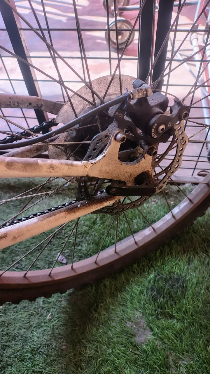 Bicicleta de Montaña Aro 26 con Suspensión - 3