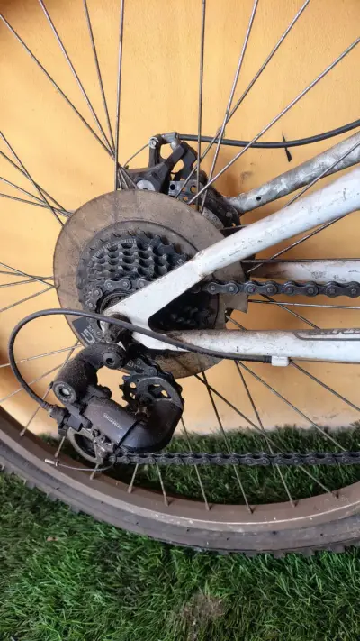 Bicicleta de Montaña Aro 26 con Suspensión - miniatura 4