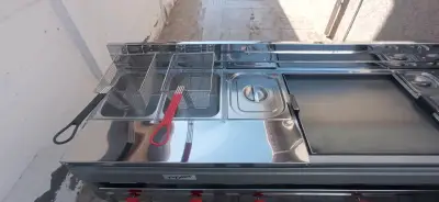 Cocina industrial Full Cooker con freido - miniatura 3