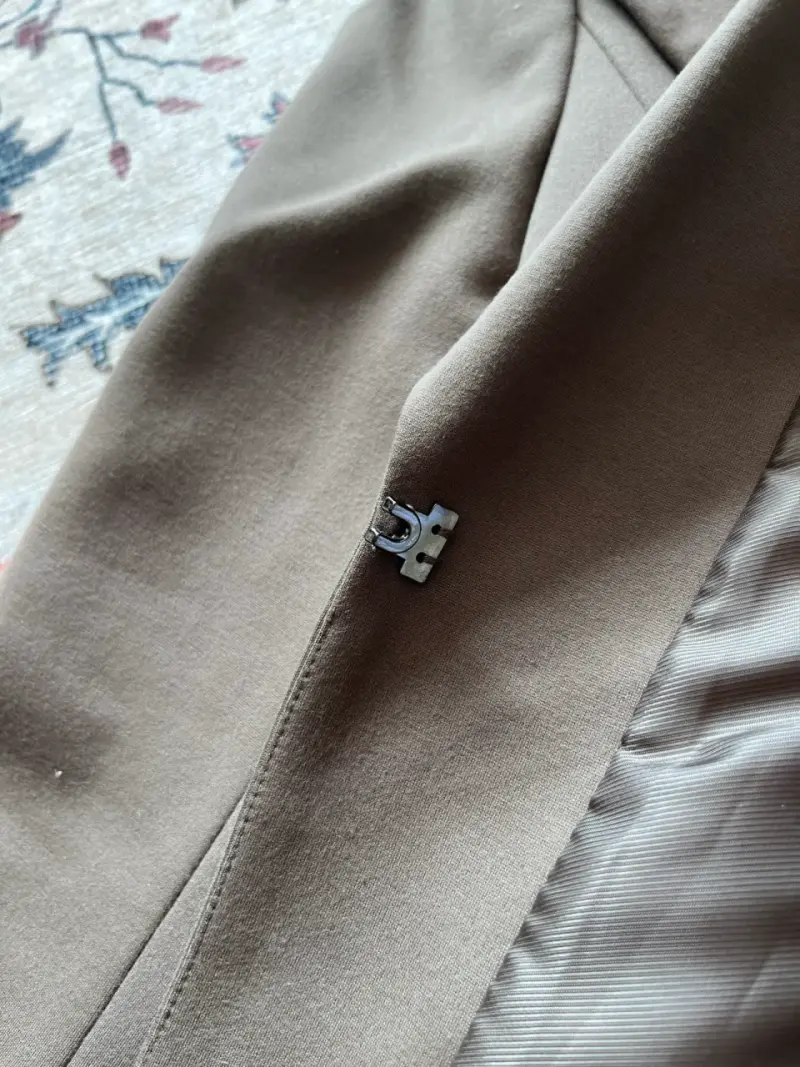 Blazer marrón elegante para mujer Liolá - 3