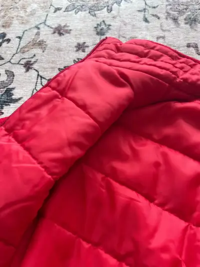 Abrigo rojo para mujer con cierre - miniatura 4