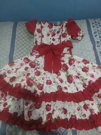 Vestido floral rojo con lazo para niña - miniatura 1