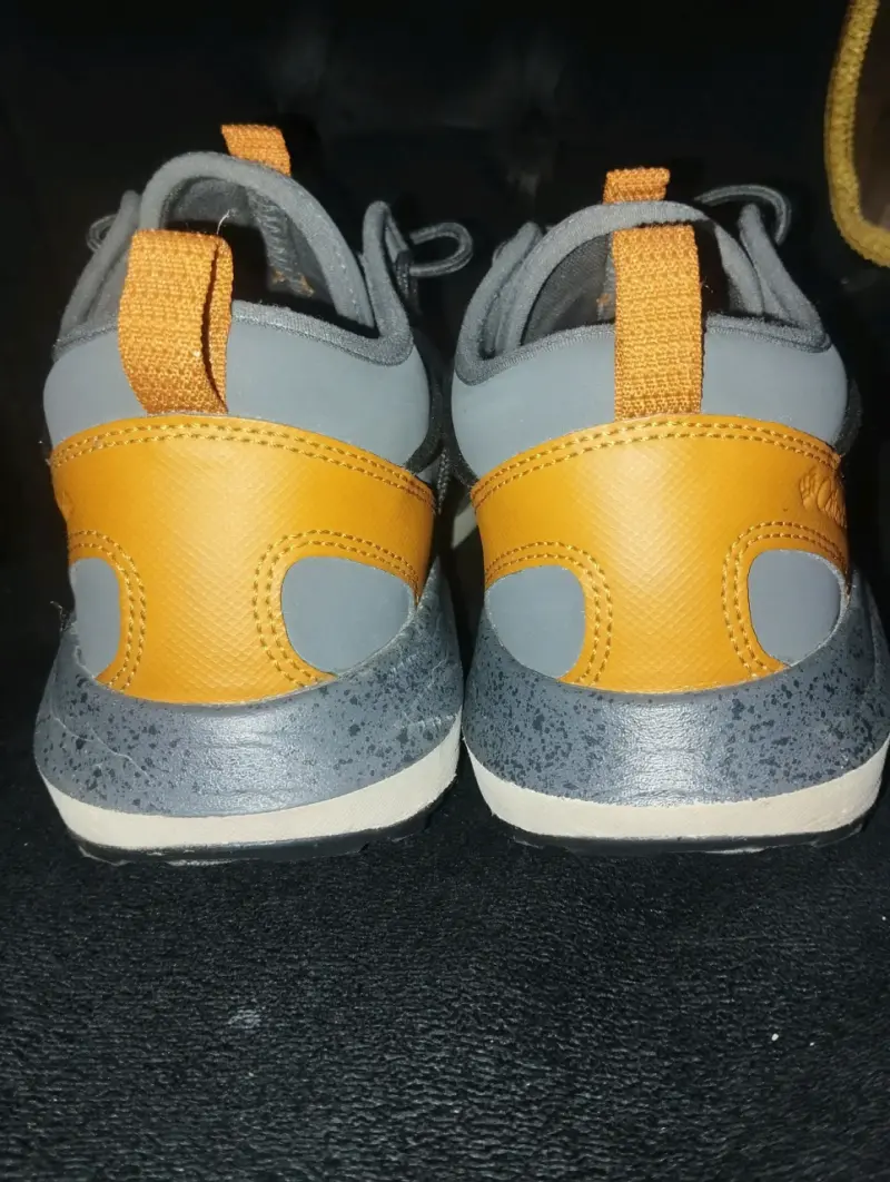 Zapatillas de senderismo Columbia grises y naranjas - 2