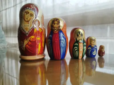 Muñecas Rusas Matrioskas Pintadas a Mano - miniatura 1