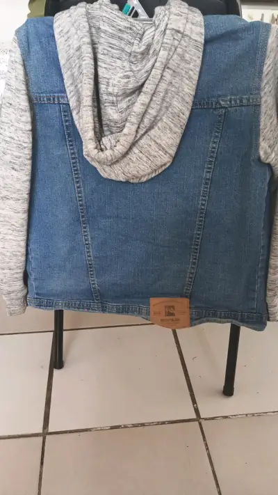 Chaqueta de mezclilla con capucha para niño Montaña - miniatura 4
