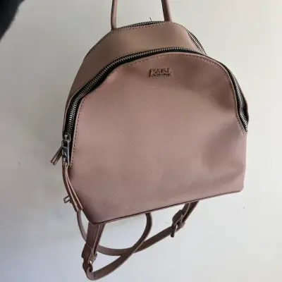 Mochila Karl Lagerfeld color rosa elegante - miniatura 1