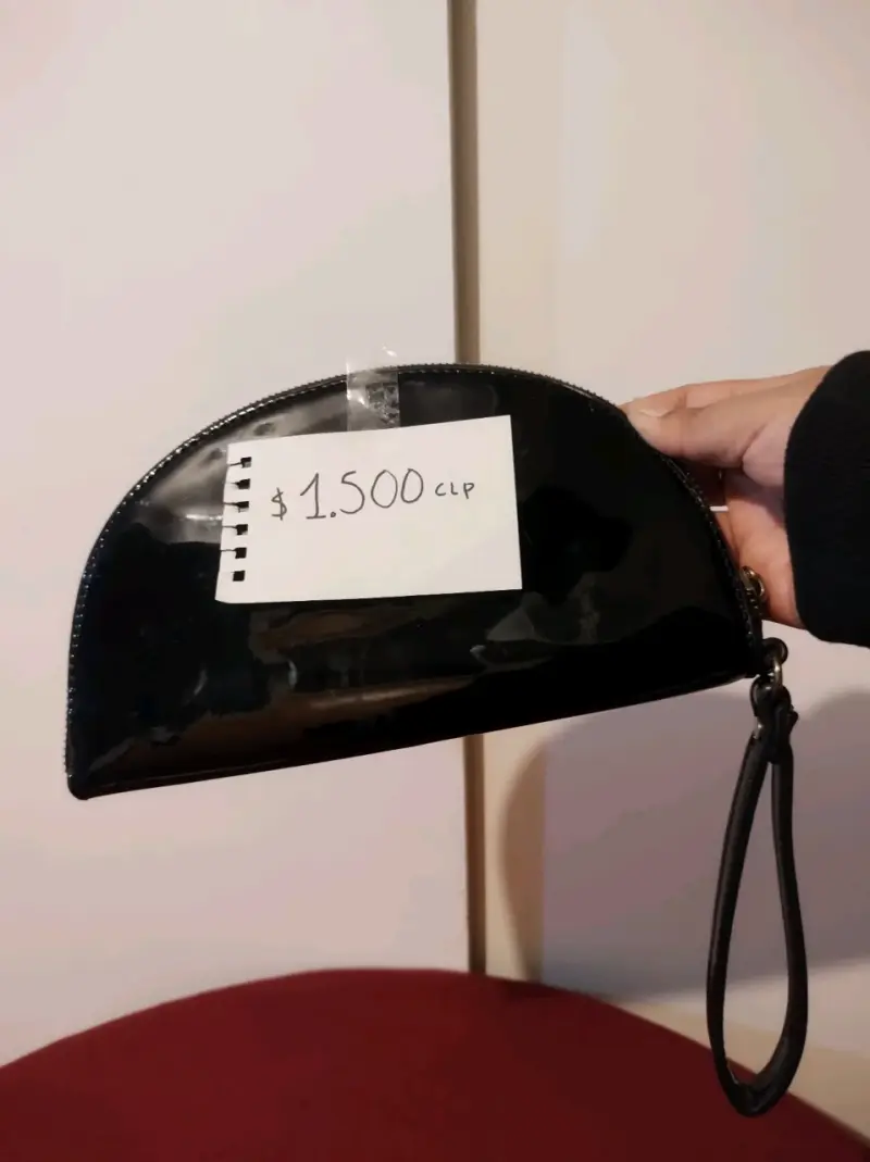 Lote de carteras variadas. - 5