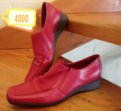Zapatos rojos de cuero Azaleia talla 36 - miniatura 1