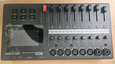 Grabadora Multitrack / Interfaz Zoom R20 Táctil - miniatura 1