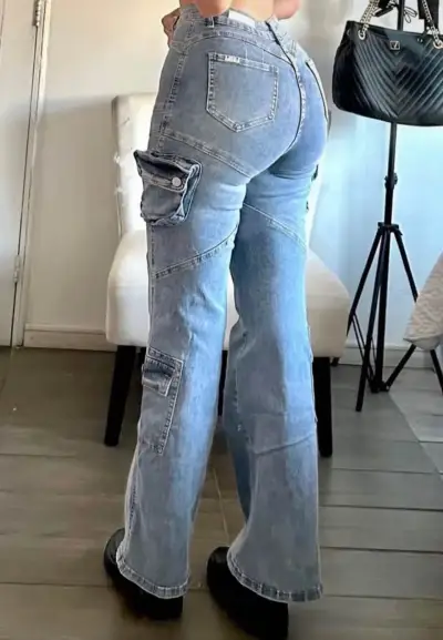 Jeans cargo de mujer azul claro - miniatura 3