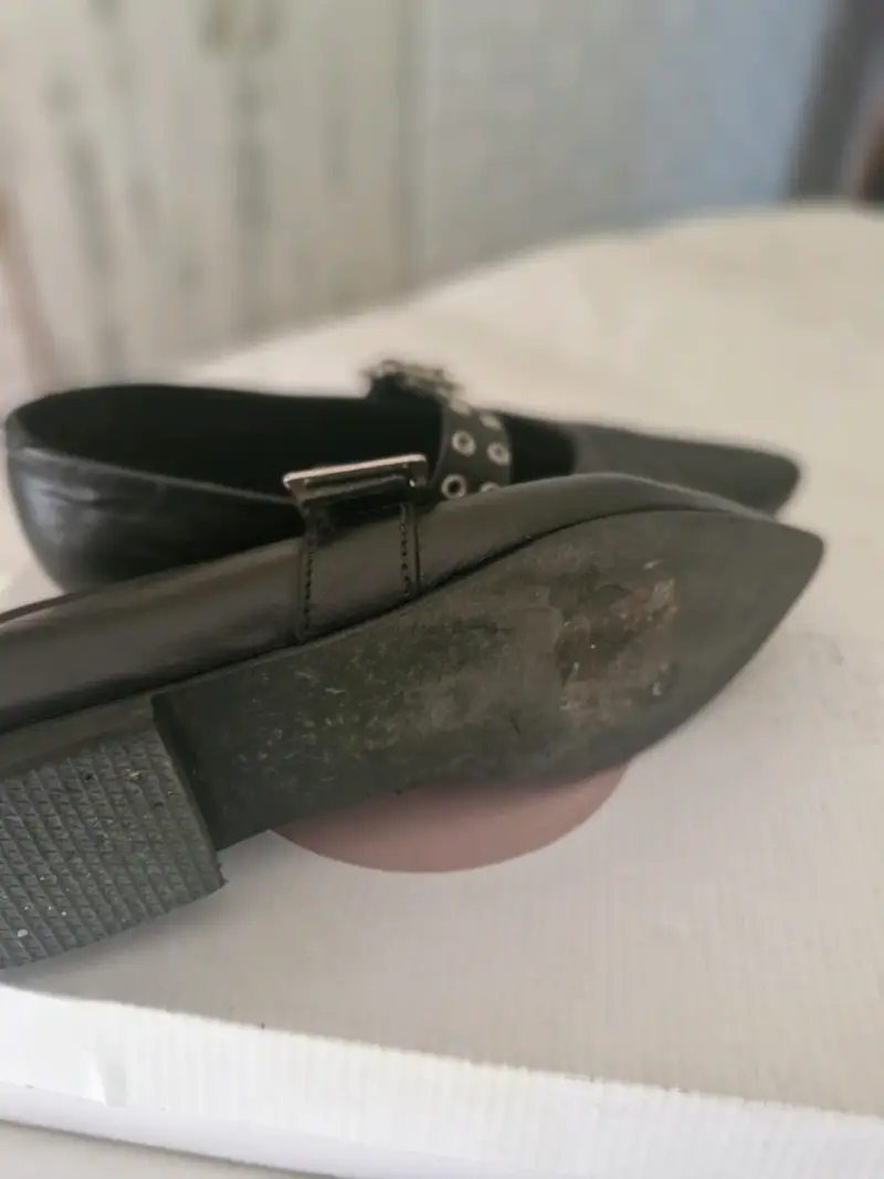 Zapatos cuero planos negros con hebilla Ámbar - 5