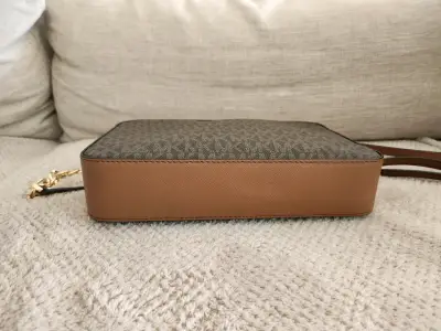 Cartera Michael Kors marrón con logo - miniatura 2