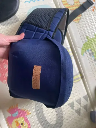 Cinturón portabebés ergonómico azul - miniatura 3