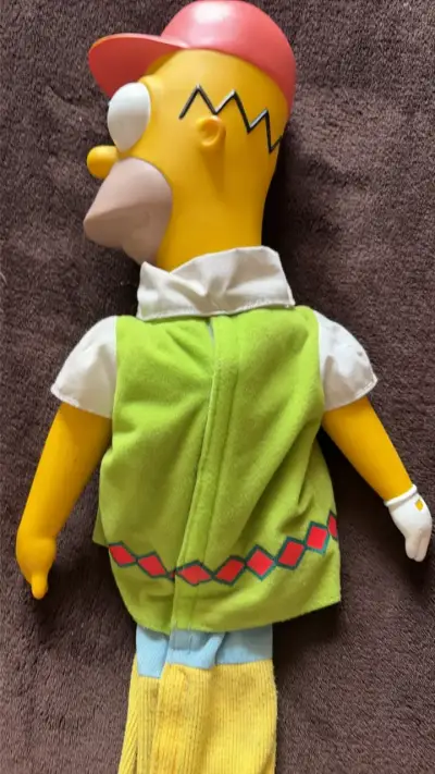 Muñeco de colección Homero Simpson con gorra - miniatura 4