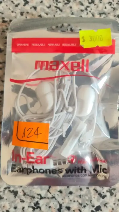 Audífonos In-Ear Maxell con Micrófono Blancos - miniatura 1