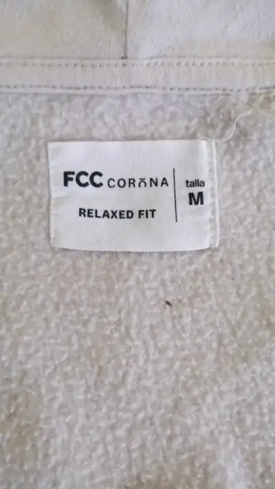 Polerón beige FCC Corona con diseño de ramen - miniatura 2