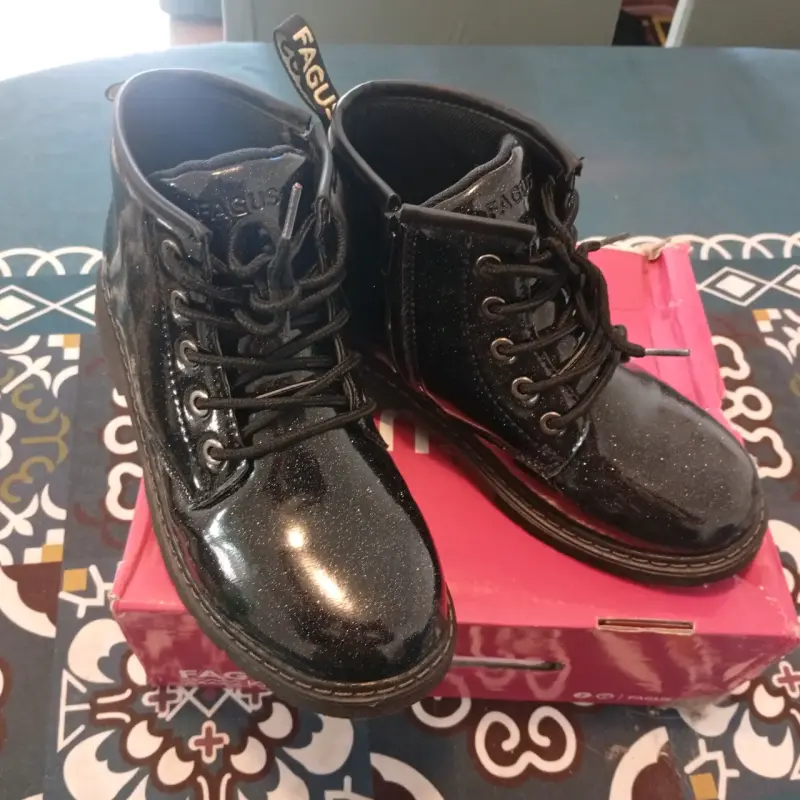 Botines de charol negro para niños Fagus - 2