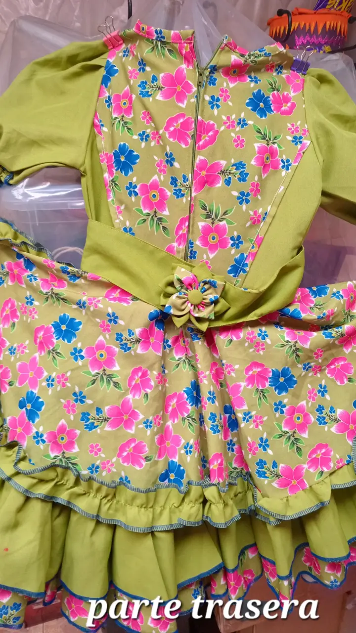 Vestido de niña con flores talla 10 - 2