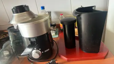 Extractor de jugo Thomas MaxJuicer negro - miniatura 2