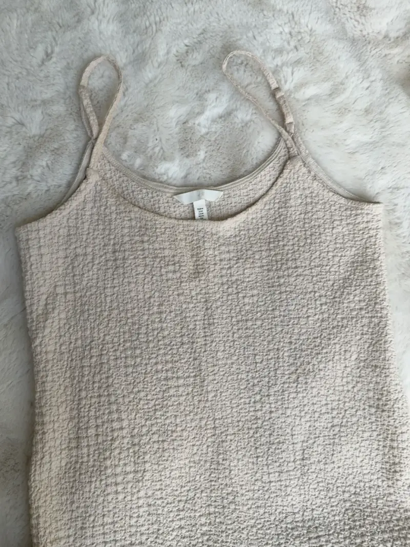 Vestido largo beige de tirantes para mujer - 2