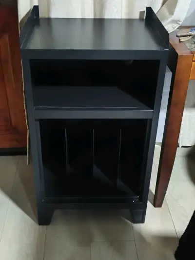 Rack de Vinilo Negro Mate con Compartimentos - miniatura 1