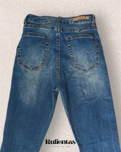 Jeans acampanados de mezclilla azul - miniatura 4