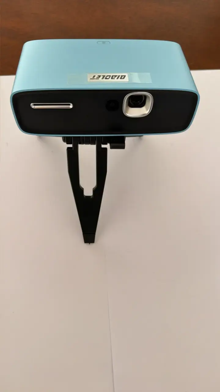 Mini Proyector portátil Diaplet con control remoto - 2