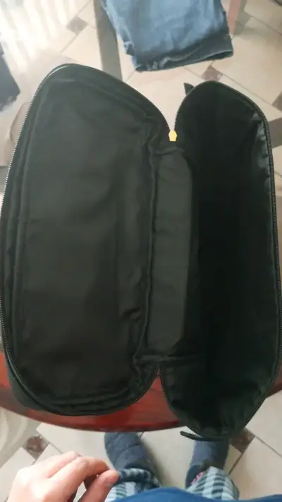 Mochila Azzaro negra con múltiples compartimentos - miniatura 3