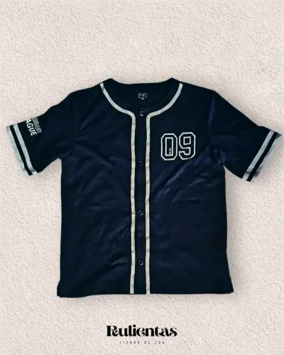 Polera de béisbol azul (S) y basketball (M) - miniatura 2