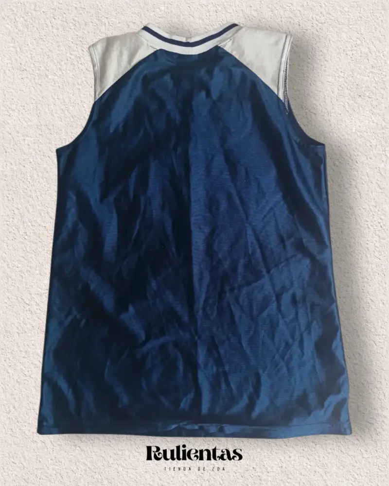 Polera de béisbol azul (S) y basketball (M) - 6