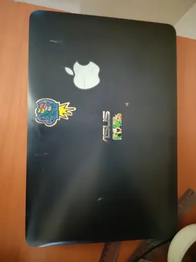 Laptop Asus para Respuestos o Reparación - miniatura 1