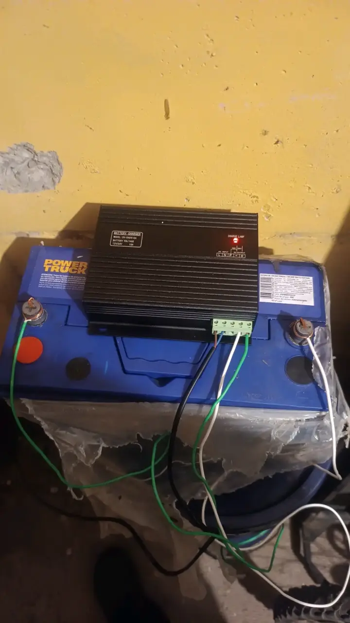 Cargadores de Batería 12V/24V - 6