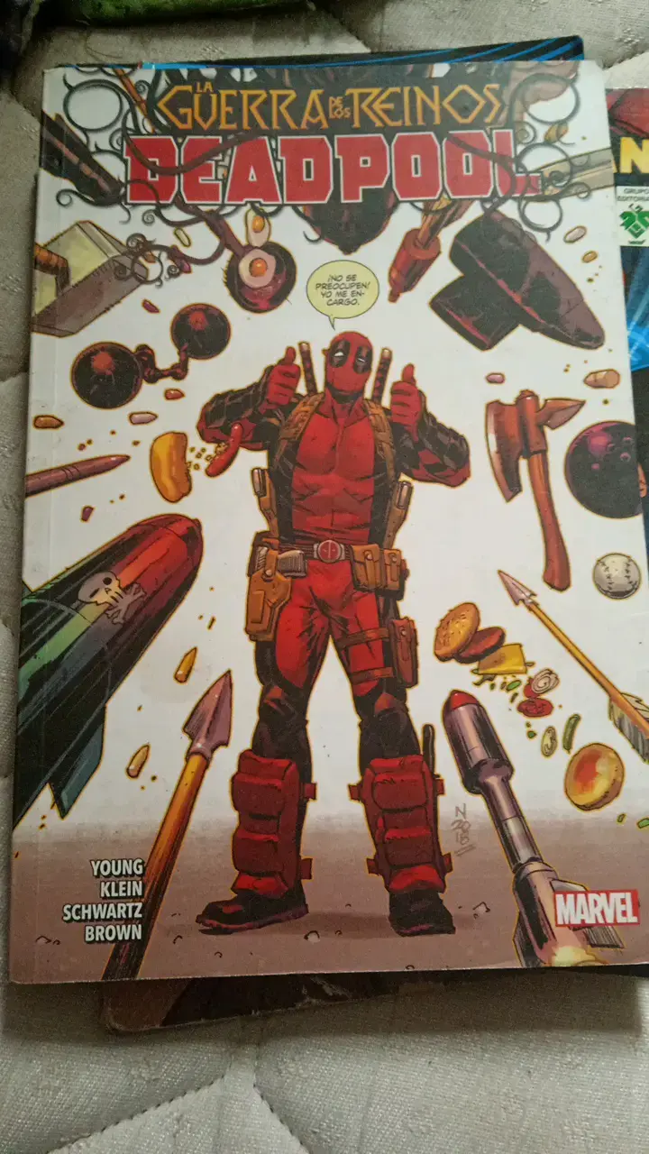 Comic Marvel Héroes King in Black - 2