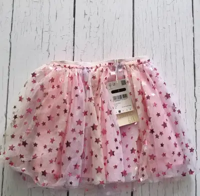 Vestido de niña rosa con tul y detalles brillantes - miniatura 4