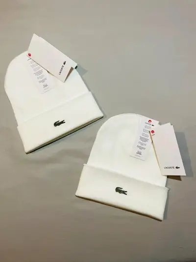 Gorros de lana Lacoste y Tommy Hilfiger - miniatura 2