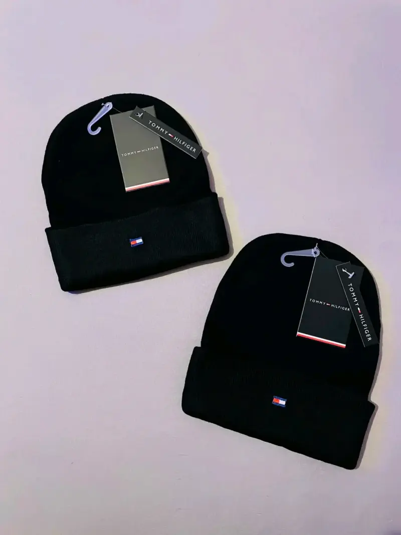 Gorros de lana Lacoste y Tommy Hilfiger - 3
