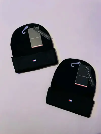Gorros de lana Lacoste y Tommy Hilfiger - miniatura 3