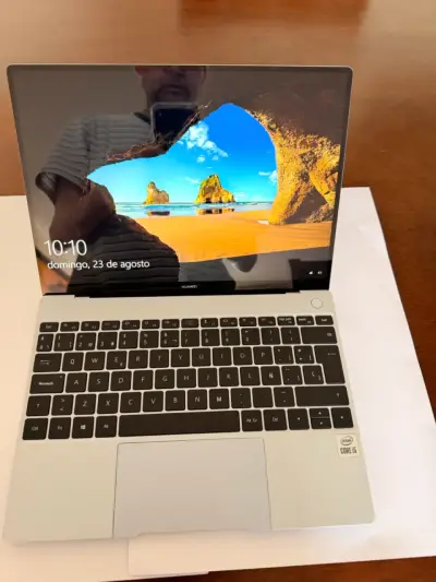 Vendo Huawei MateBook X 2020, modelo EUL-W19P, ult - miniatura 2