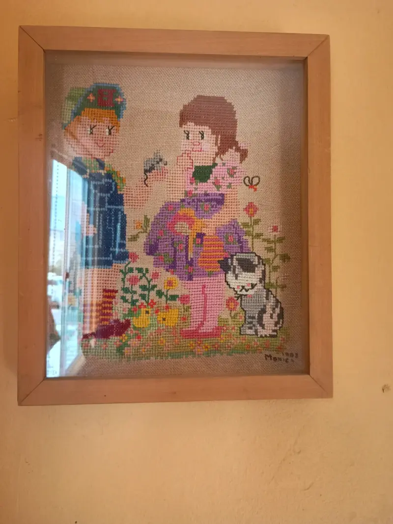 Cuadros bordados enmarcados con diseño infantil - 4