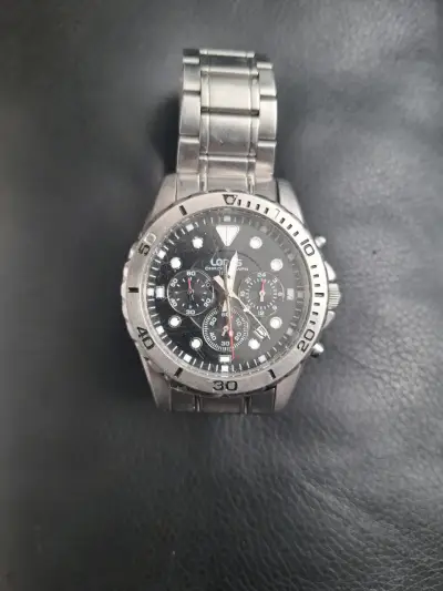 Reloj cronógrafo Lorus de acero inoxidable - miniatura 1