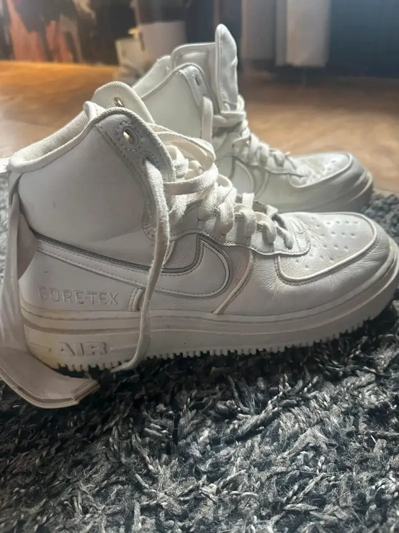 Zapatillas altas blancas Nike Gore-Tex - 2