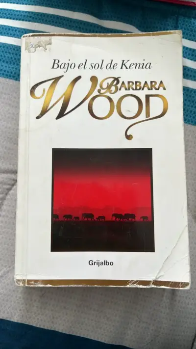 Libro Bajo el Sol de Kenia de Barbara Wood - miniatura 1