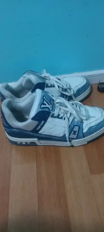 Zapatillas deportivas blancas y azules LV - miniatura 3